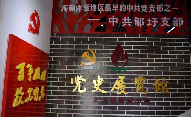 小猫钓鱼游戏龙王版有船